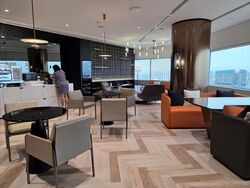 Gateway East (D7), Office #484471361